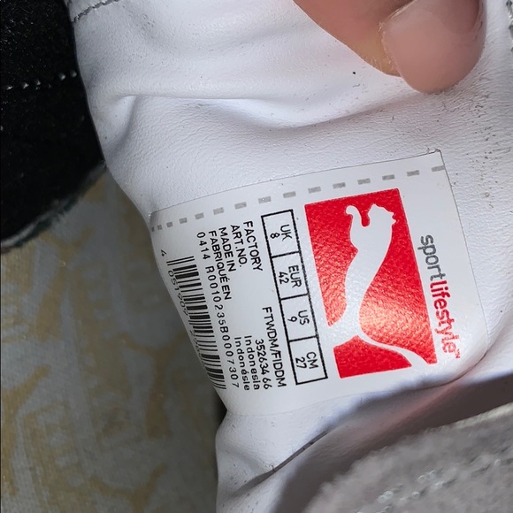 Great condition Puma sneaker! - Picture 5 of 5
